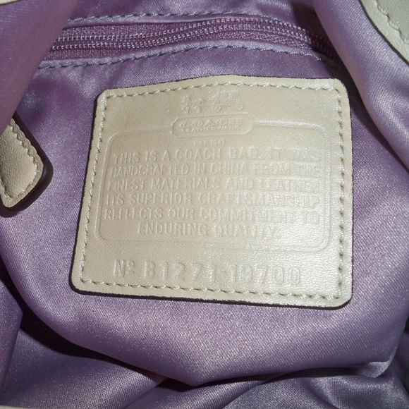 Rare COACH Madison #19700 Gold Hobo Handbag - Picture 7 of 7